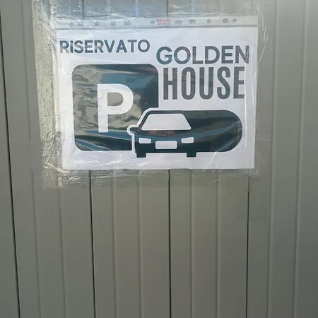 Golden House Apartment